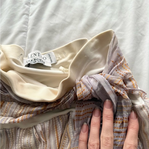 Valentino 100% silk midi skirt - Picture 5 of 8